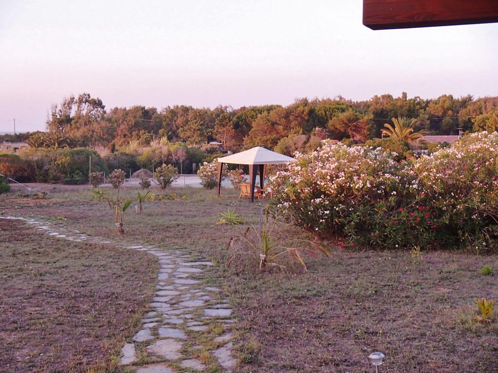 Eco Affittacamere Casa Maica Eco Guesthouse Stintino Ngoại thất bức ảnh
