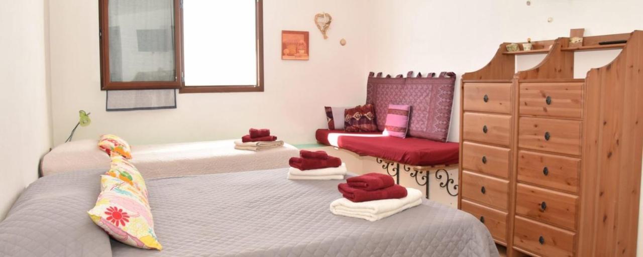 Eco Affittacamere Casa Maica Eco Guesthouse Stintino Ngoại thất bức ảnh