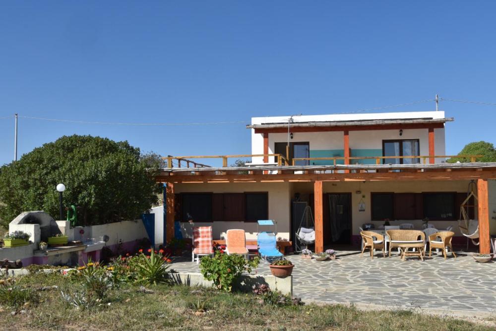 Eco Affittacamere Casa Maica Eco Guesthouse Stintino Ngoại thất bức ảnh
