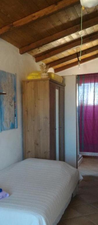 Eco Affittacamere Casa Maica Eco Guesthouse Stintino Ngoại thất bức ảnh